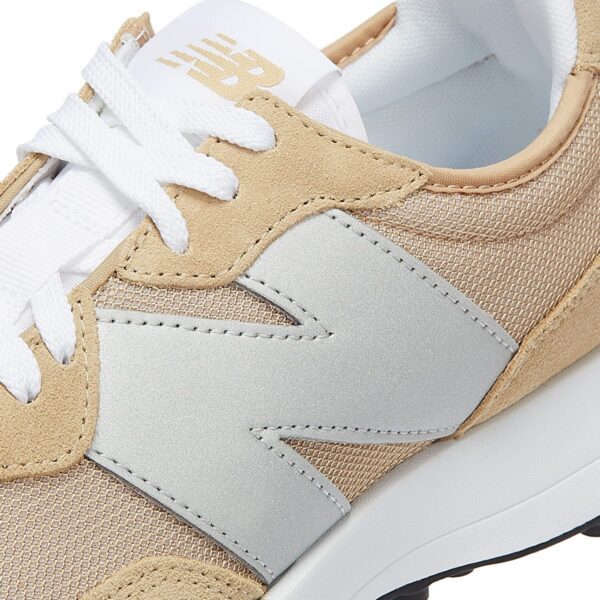 NEW BALANCE 327 WOMENS BEIGE / SILVER TRAINERS