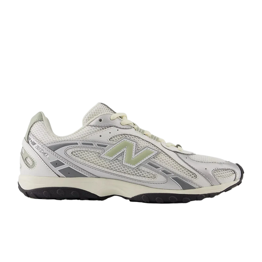 NEW BALANCE 204L - Silver Metallic Garter Snake